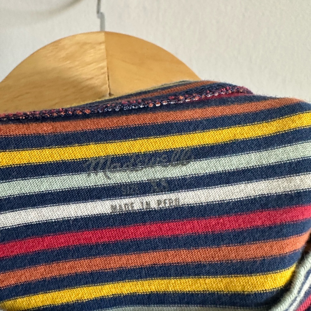 Madewell Knot-Front Tee in Rainbow Stripe Moon Rainbow Short Sleeve T-Shirt - Picture 8 of 10